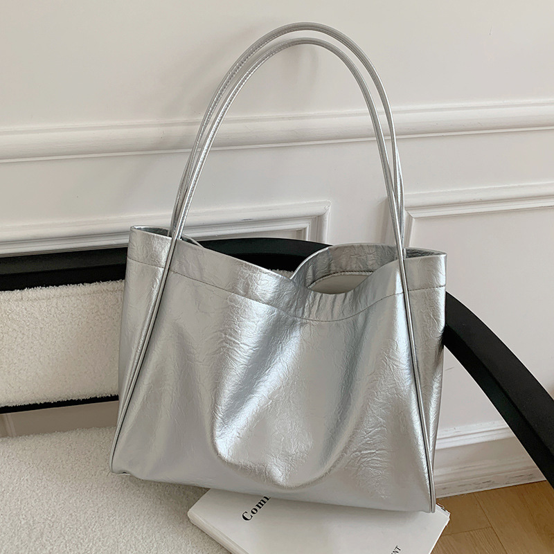 カジュアル大容量トートバッグ通勤デザイナー女性ショルダーバッ - Luxury Bag Collection のレビューと価格