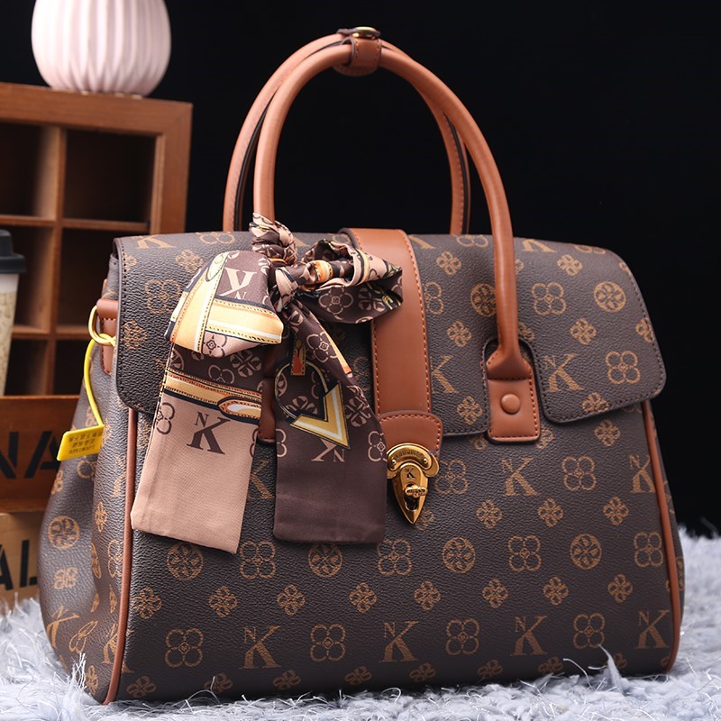 ライト高級ブランドのレディースバッグ 2025 新しいファッ - Luxury Bag Collection のレビューと価格
