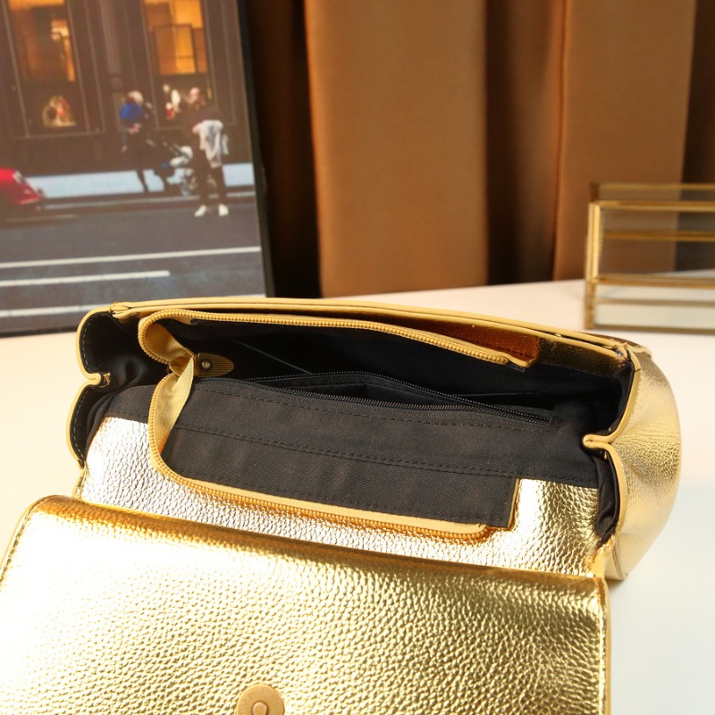 クラシックでエレガントなプレミアムレザー製ショルダーバッグ、 - Luxury Bags Sale のレビューと価格